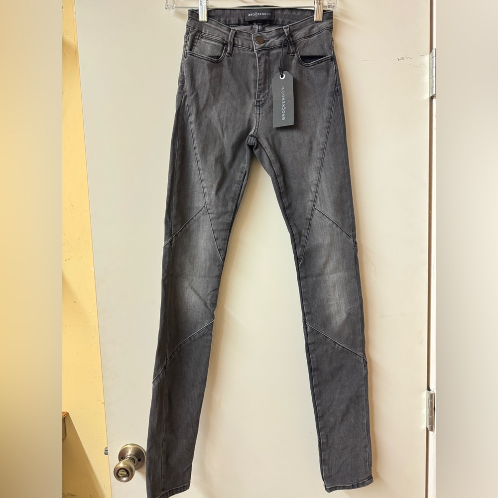 NWT BrockenBow Brocken Bow Medium Grey Gray Puzzle Magda Denim